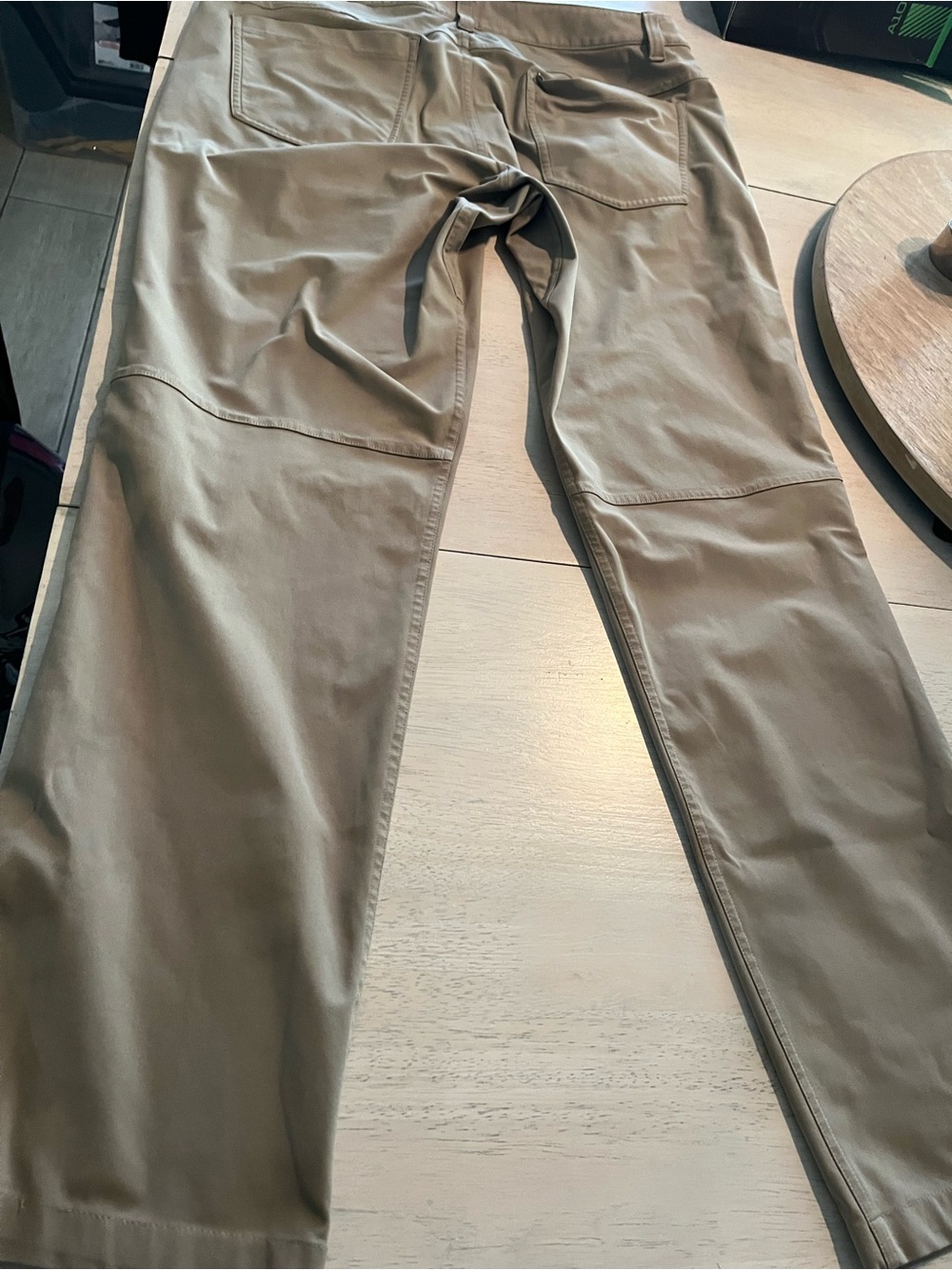 lululemon athletica Men's Khaki Chinos - Light Brown